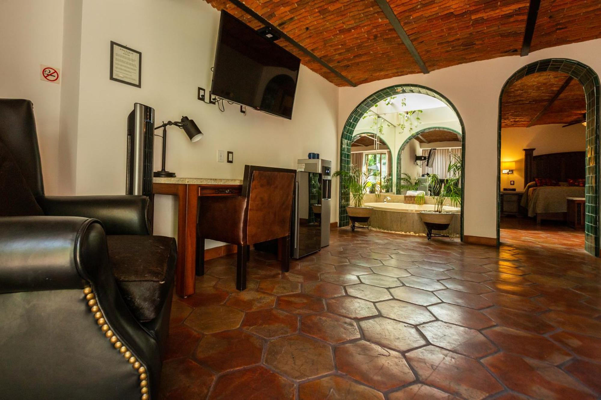 Quinta Don Jose Boutique Hotel Tlaquepaque Buitenkant foto